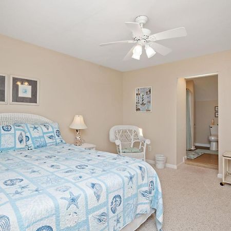 Katie Lou'S Place By Oak Island Accommodations Caswell Beach Экстерьер фото