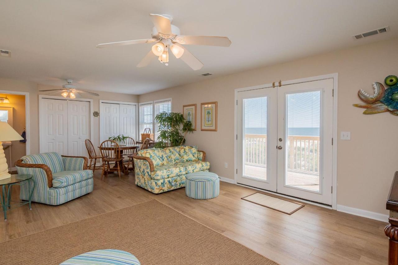 Katie Lou'S Place By Oak Island Accommodations Caswell Beach Экстерьер фото