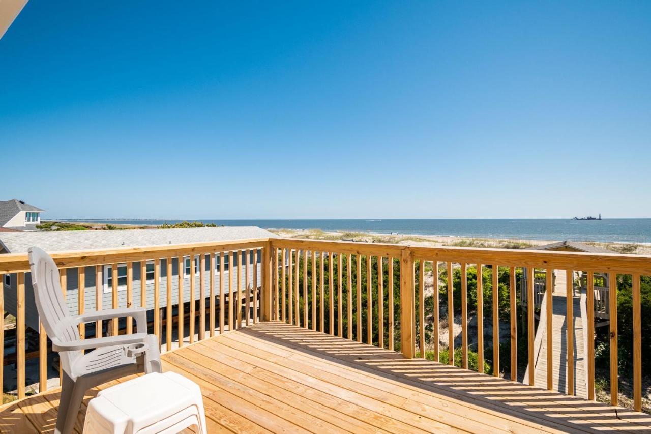 Katie Lou'S Place By Oak Island Accommodations Caswell Beach Экстерьер фото
