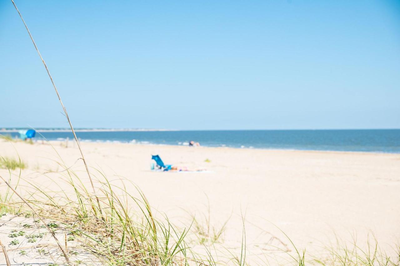 Katie Lou'S Place By Oak Island Accommodations Caswell Beach Экстерьер фото