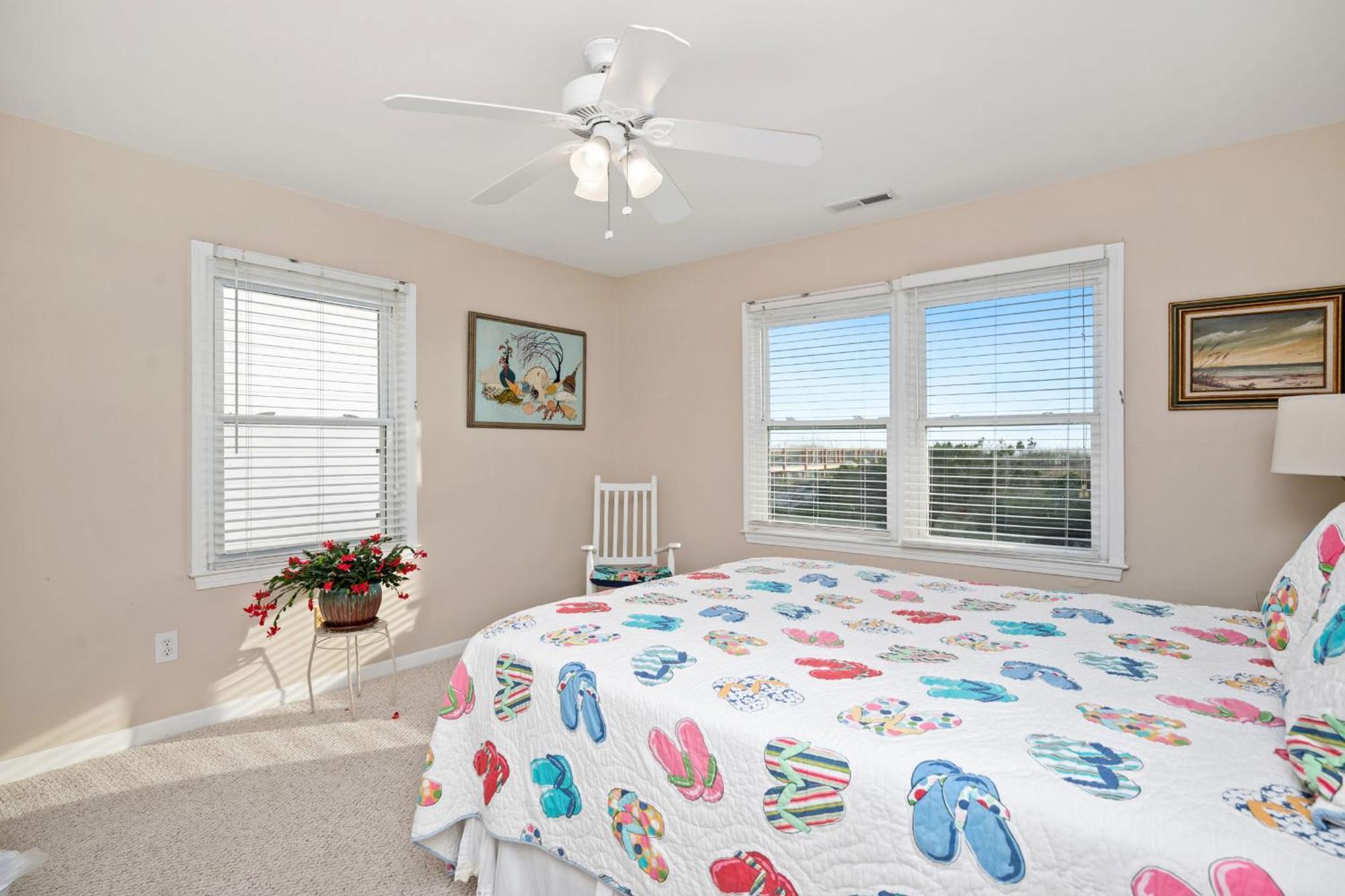 Katie Lou'S Place By Oak Island Accommodations Caswell Beach Экстерьер фото