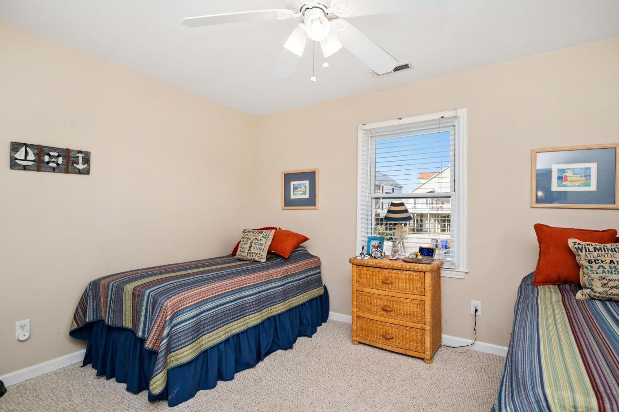 Katie Lou'S Place By Oak Island Accommodations Caswell Beach Экстерьер фото