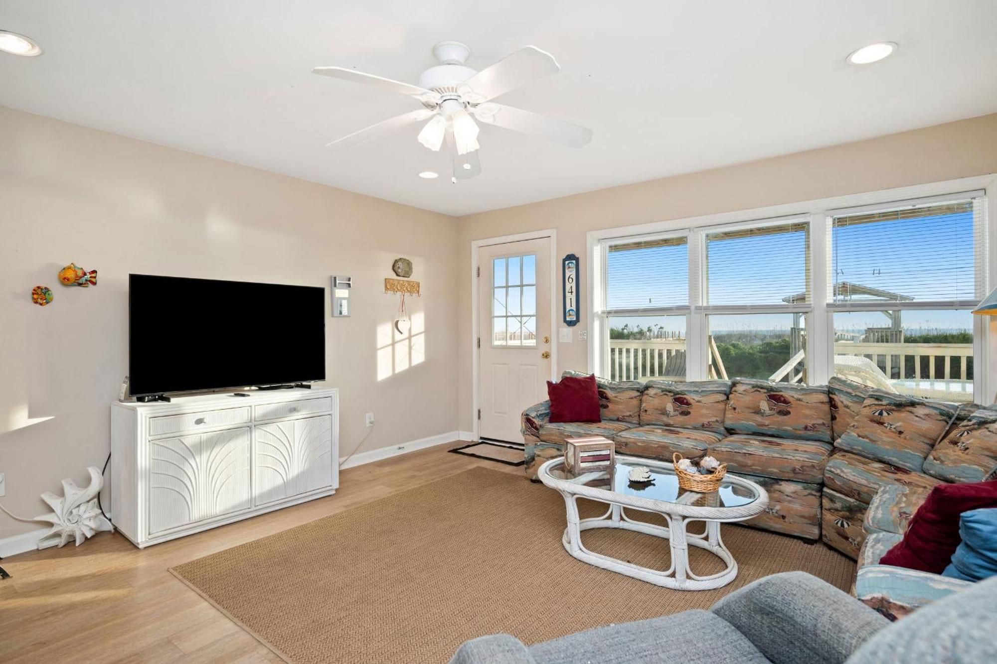 Katie Lou'S Place By Oak Island Accommodations Caswell Beach Экстерьер фото